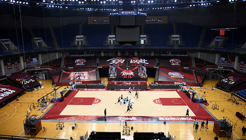 🏀上海1-0广厦古德温34+7+12洛夫顿开场伤退孙铭徽0分&5失误